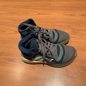 Adiddas Boys/Men Cushioned Hi-Top Sneakers - Size 8